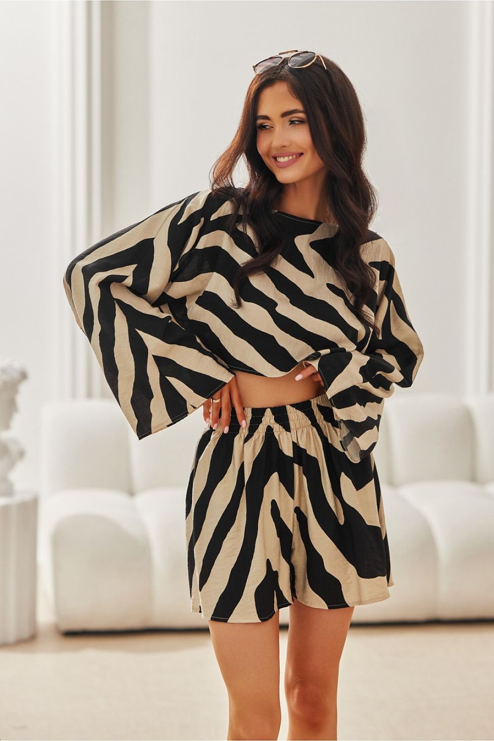 Bianca Summer Cropped Blouse - Black/Beige - Ruby Vixen